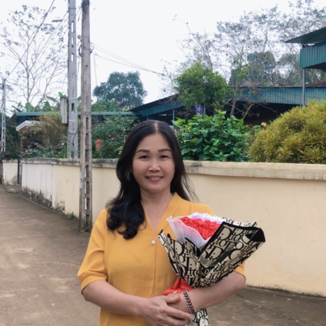 Chị Lan-Sóc Sơn-Hà Nội